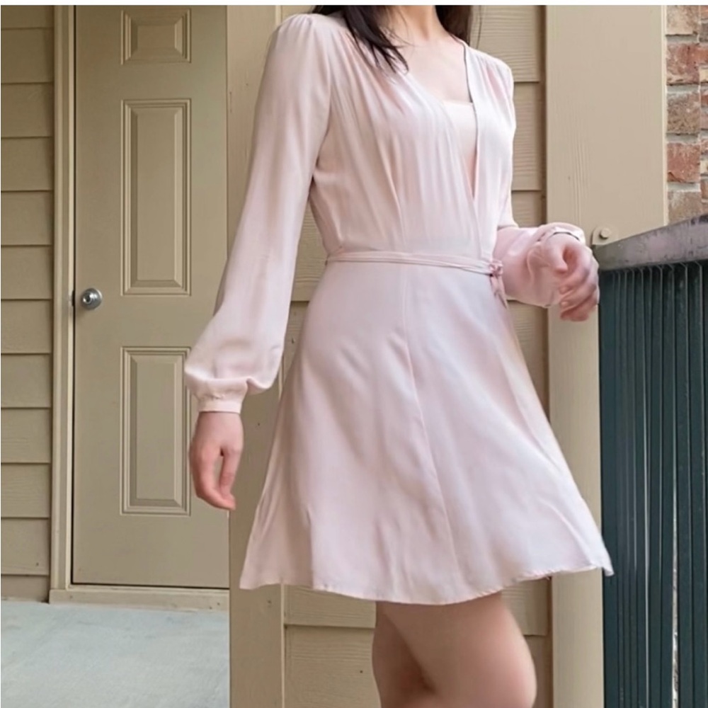 Aritzia Wilfred Silk Pink Blush Long Sleeve wrap Dress